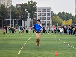 三角洲玩家，韦世豪晒自己在航天基地摸出非洲之心